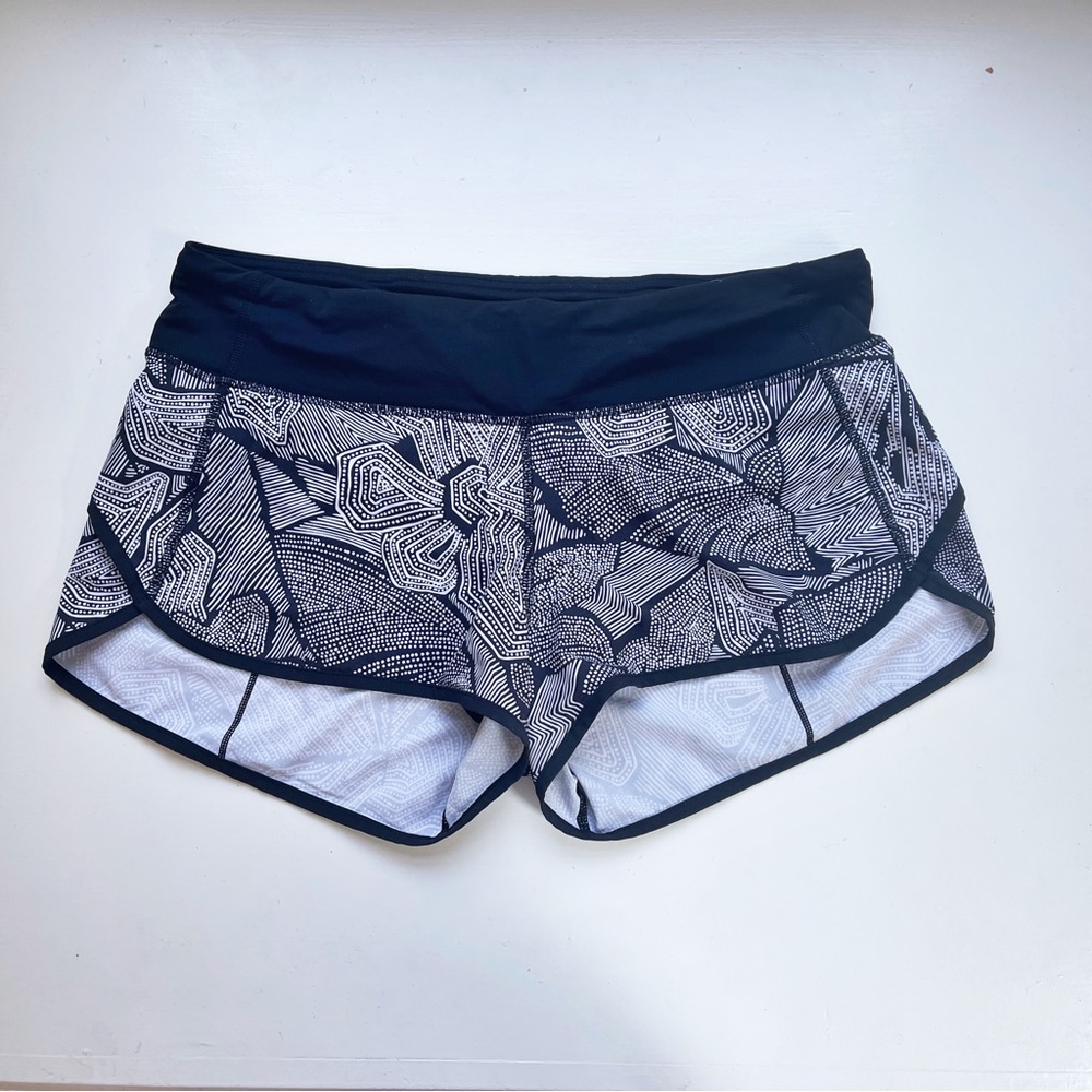 Lululemon Speed Short Women's Dottie Tribe White Black 2.5" Stretch Runn…